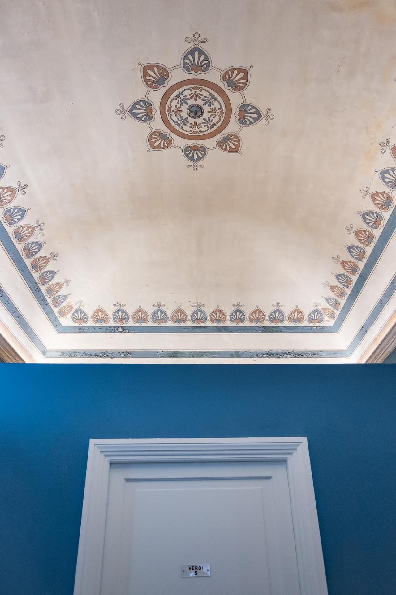 Casa Mo Room And Suite Palerme Extérieur photo