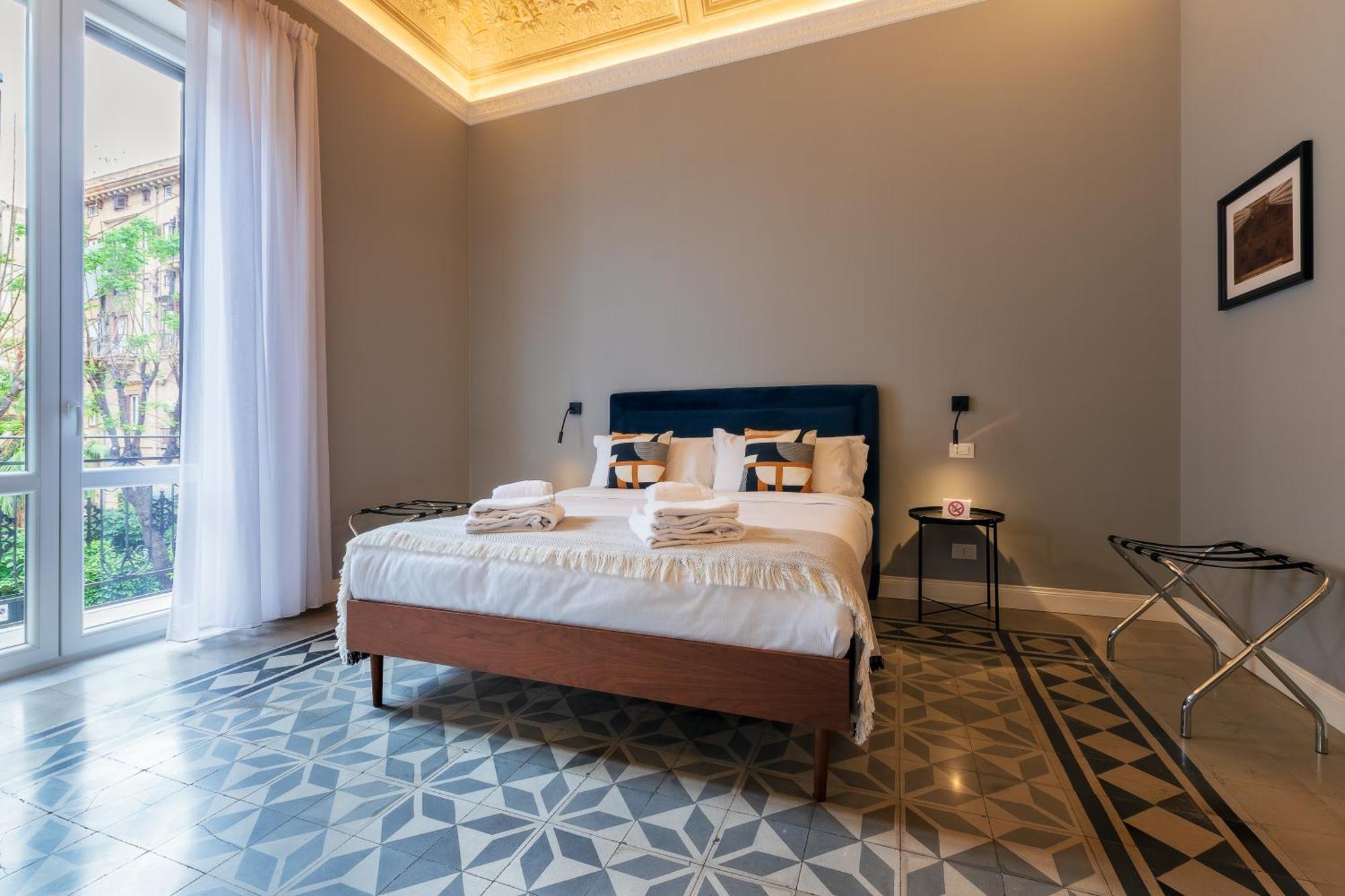 Casa Mo Room And Suite Palerme Extérieur photo