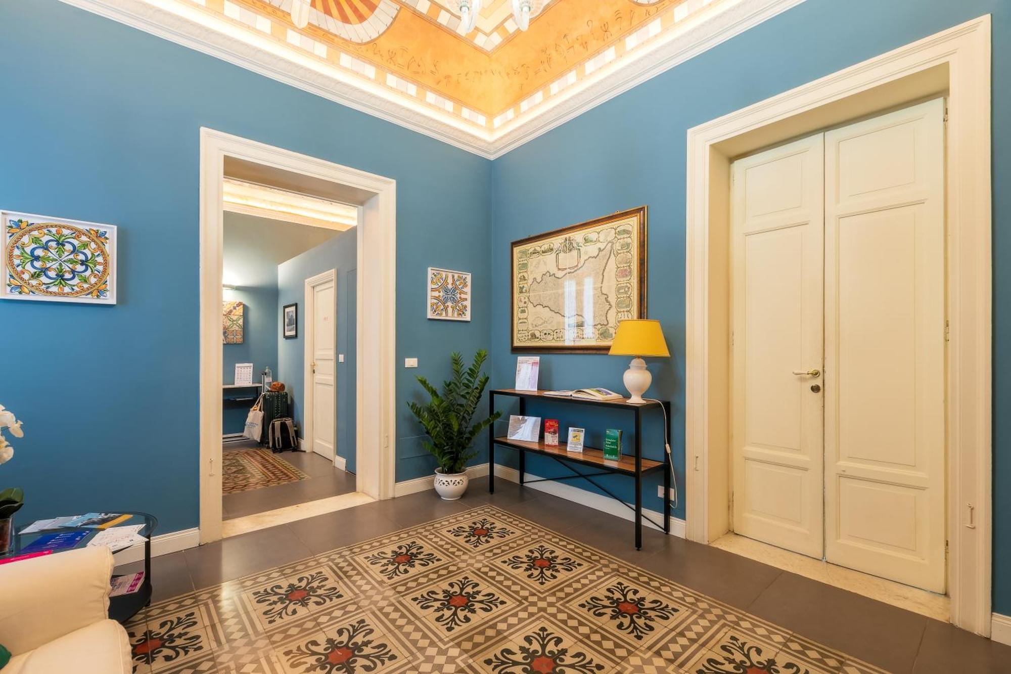 Casa Mo Room And Suite Palerme Extérieur photo