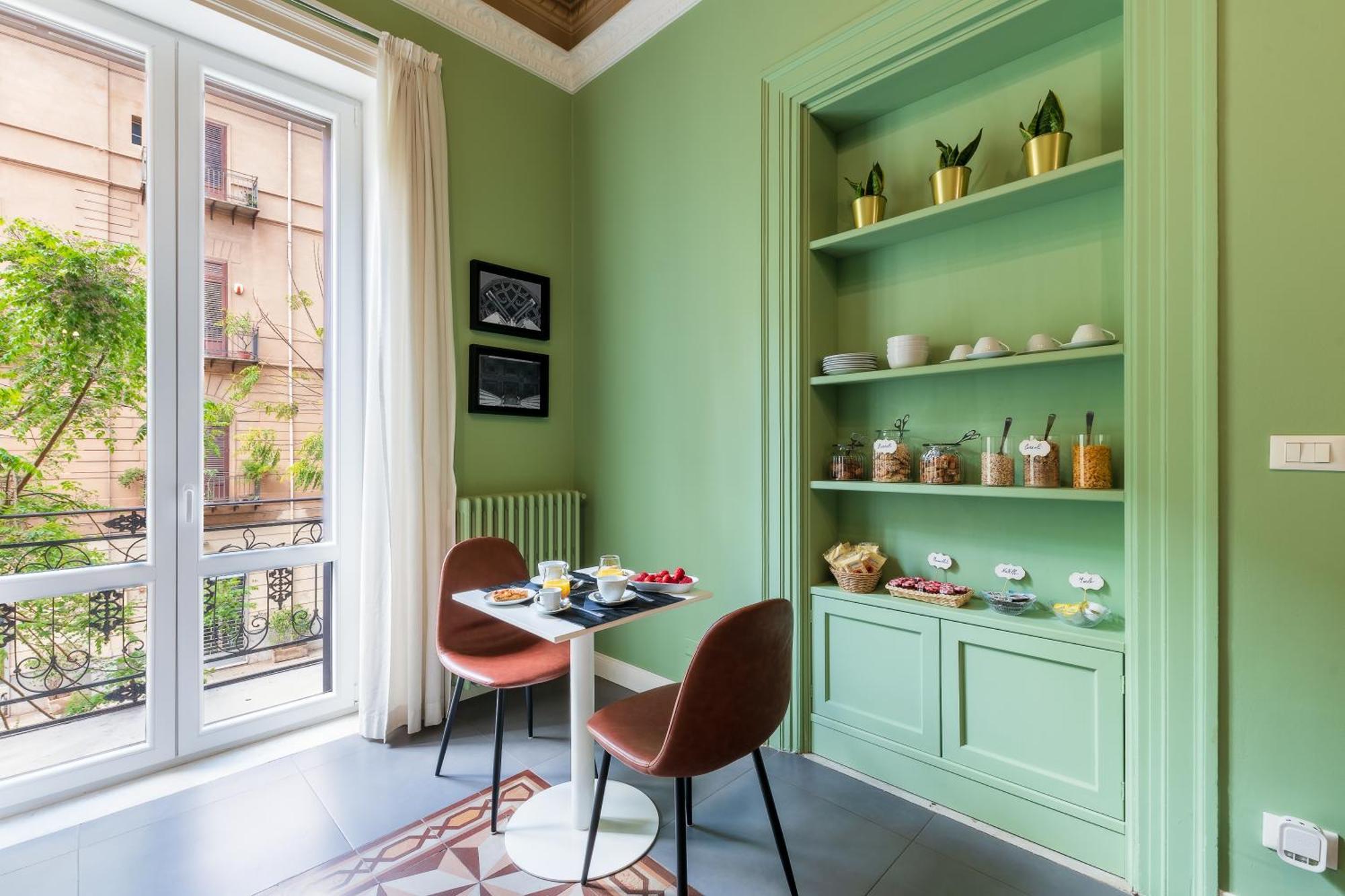 Casa Mo Room And Suite Palerme Extérieur photo