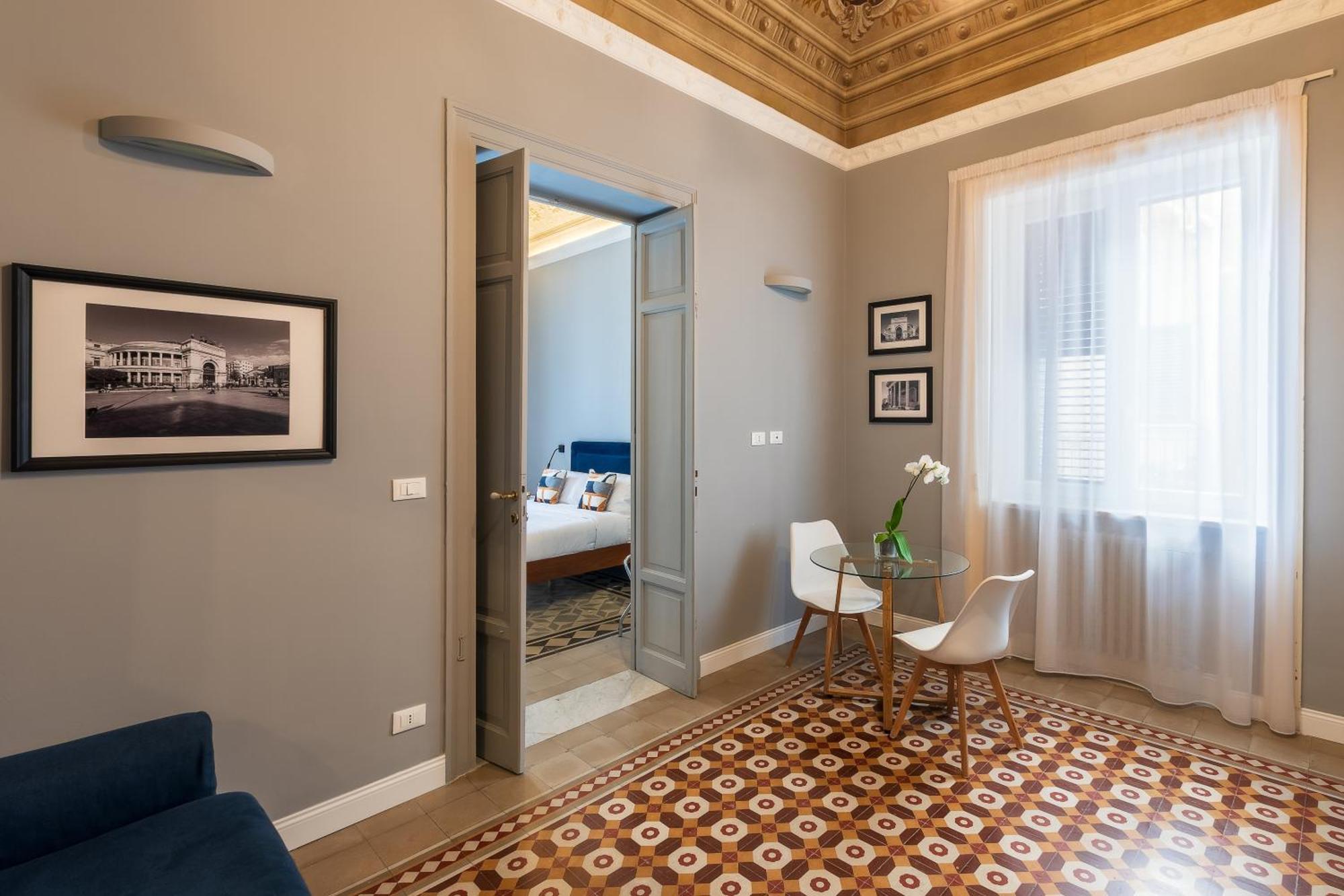 Casa Mo Room And Suite Palerme Extérieur photo