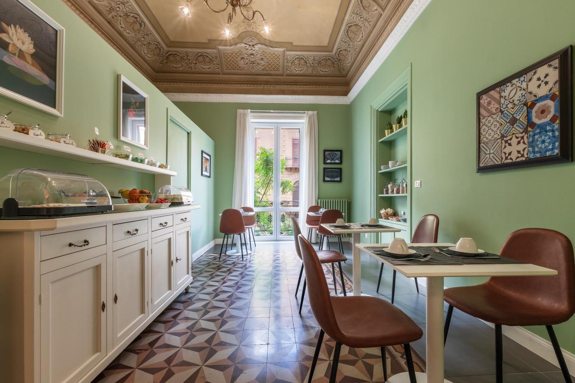 Casa Mo Room And Suite Palerme Extérieur photo