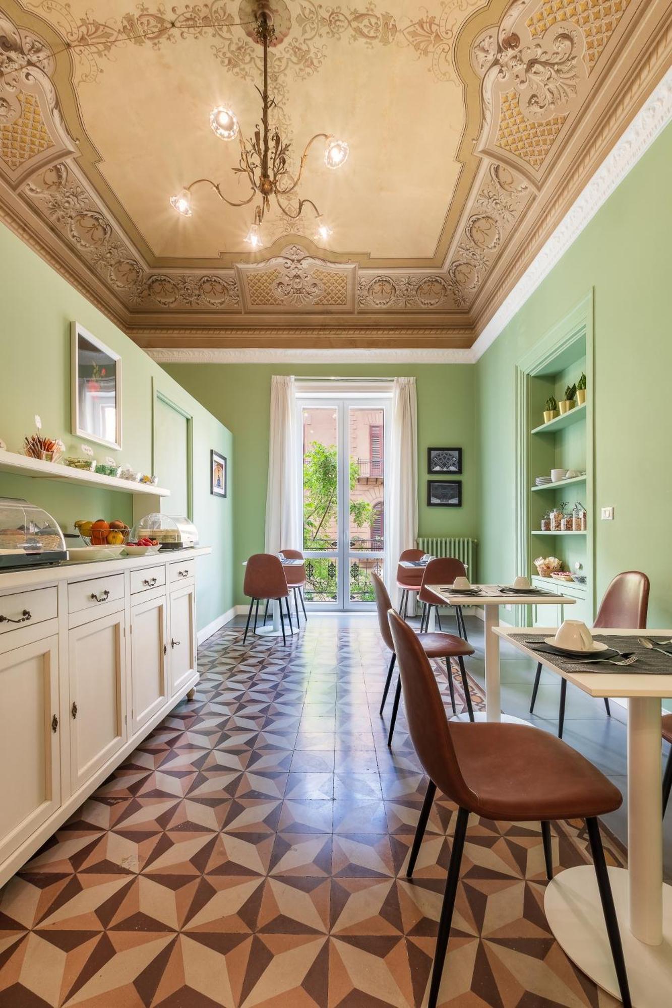 Casa Mo Room And Suite Palerme Extérieur photo